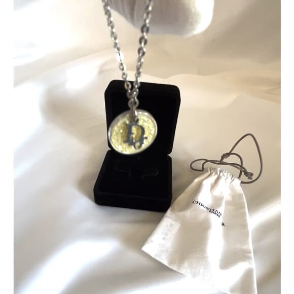 DIOR Metal Rhinestone Pendant and Classic Dior Logo Bracelet - Picture 12 of 13